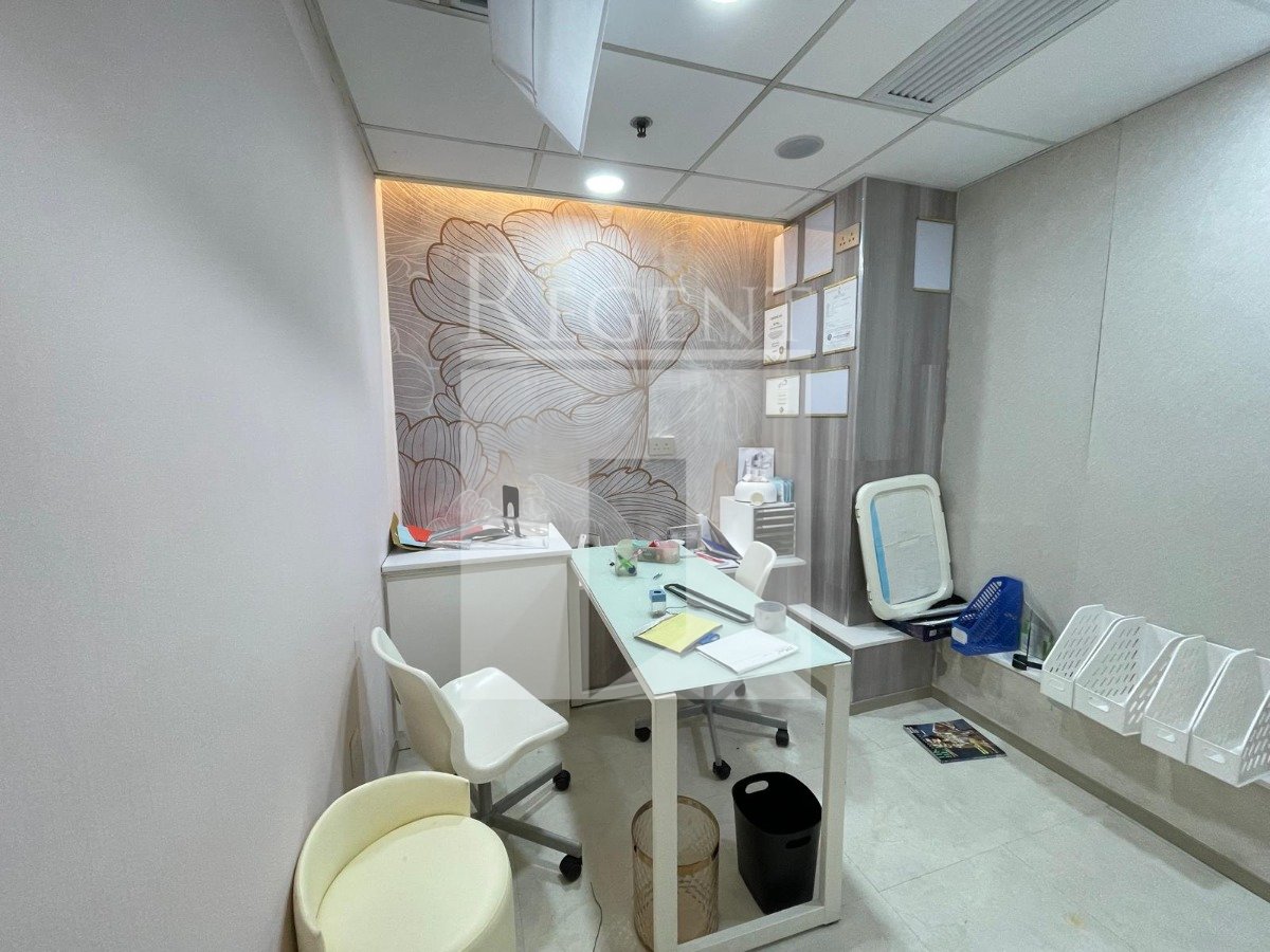 HANG SHUN COMMERCIAL BUILDING (恆信商業大廈)-RGP7958641